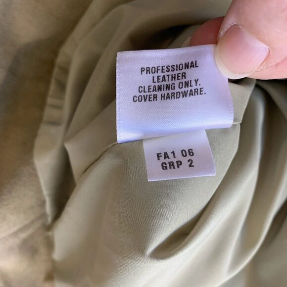 St. John Sport Womens Small Goat Suede Vest Tan EUC - Picture 11 of 12